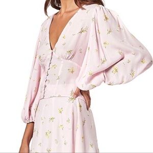 New without tags Charlie Holiday Large shirt with a tie in the back